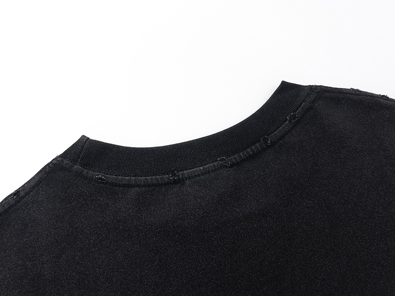 Balenciaga T-Shirt KT2352