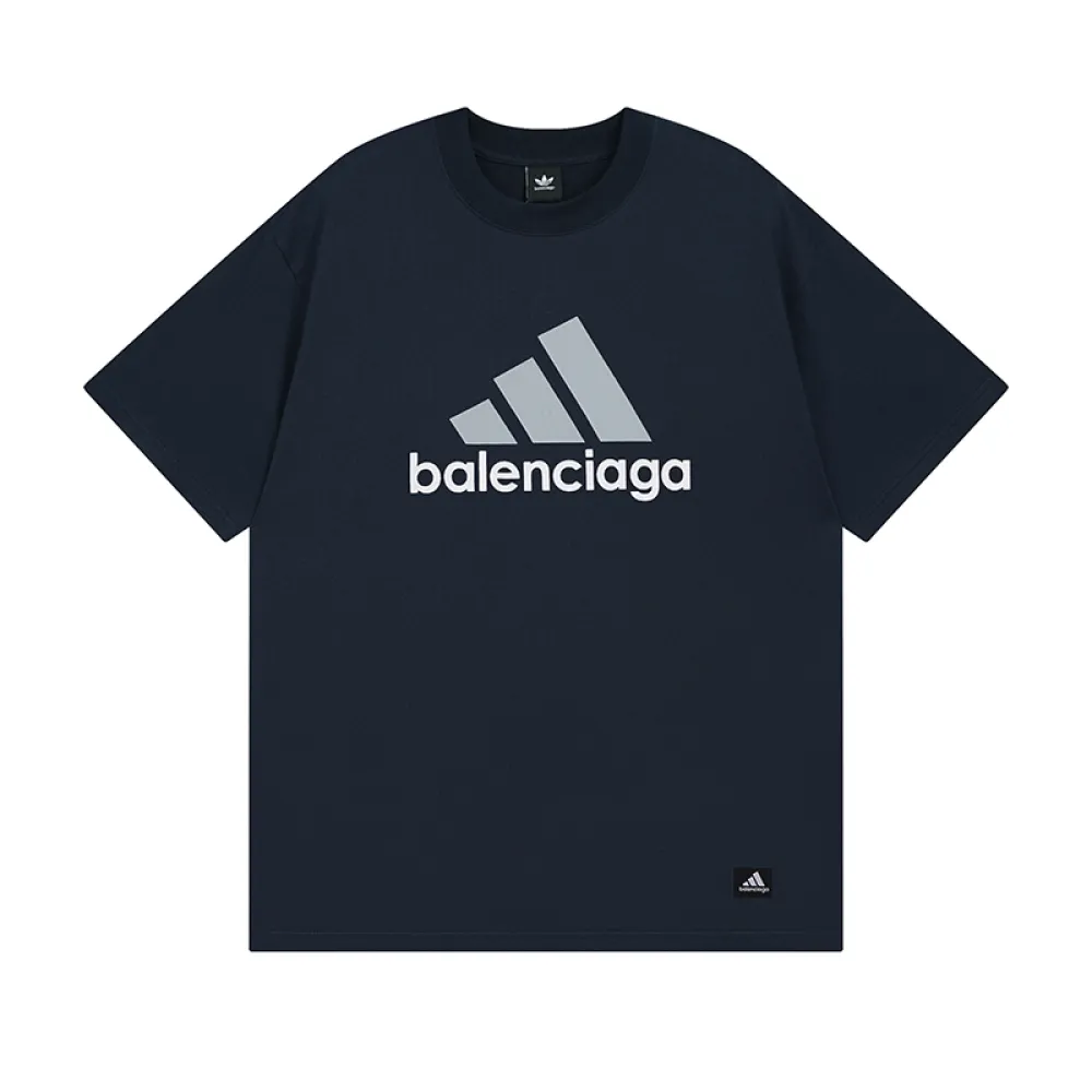 Balenciaga T-Shirt KT2353