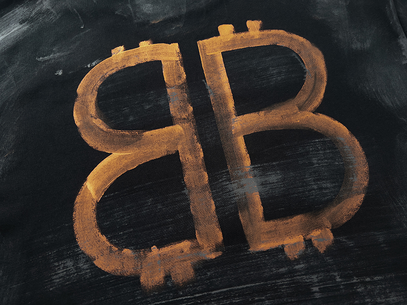 Balenciaga T-Shirt KT2356