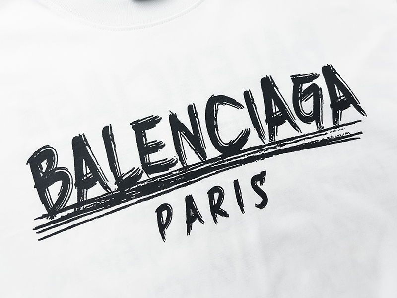 Balenciaga T-Shirt KT2357