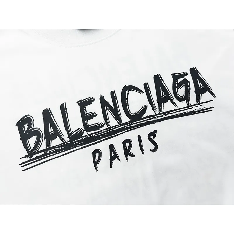 Balenciaga T-Shirt KT2357