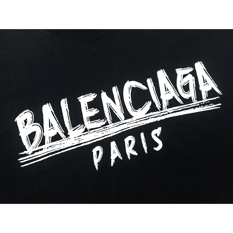 Balenciaga T-Shirt KT2357