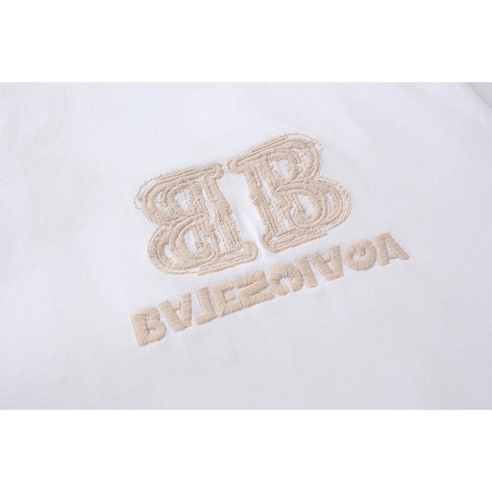 Balenciaga T-Shirt KT2360