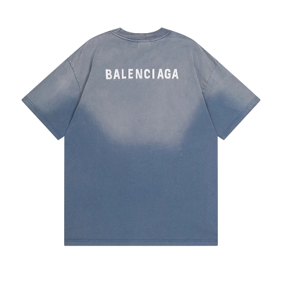Balenciaga T-Shirt KT2395 02