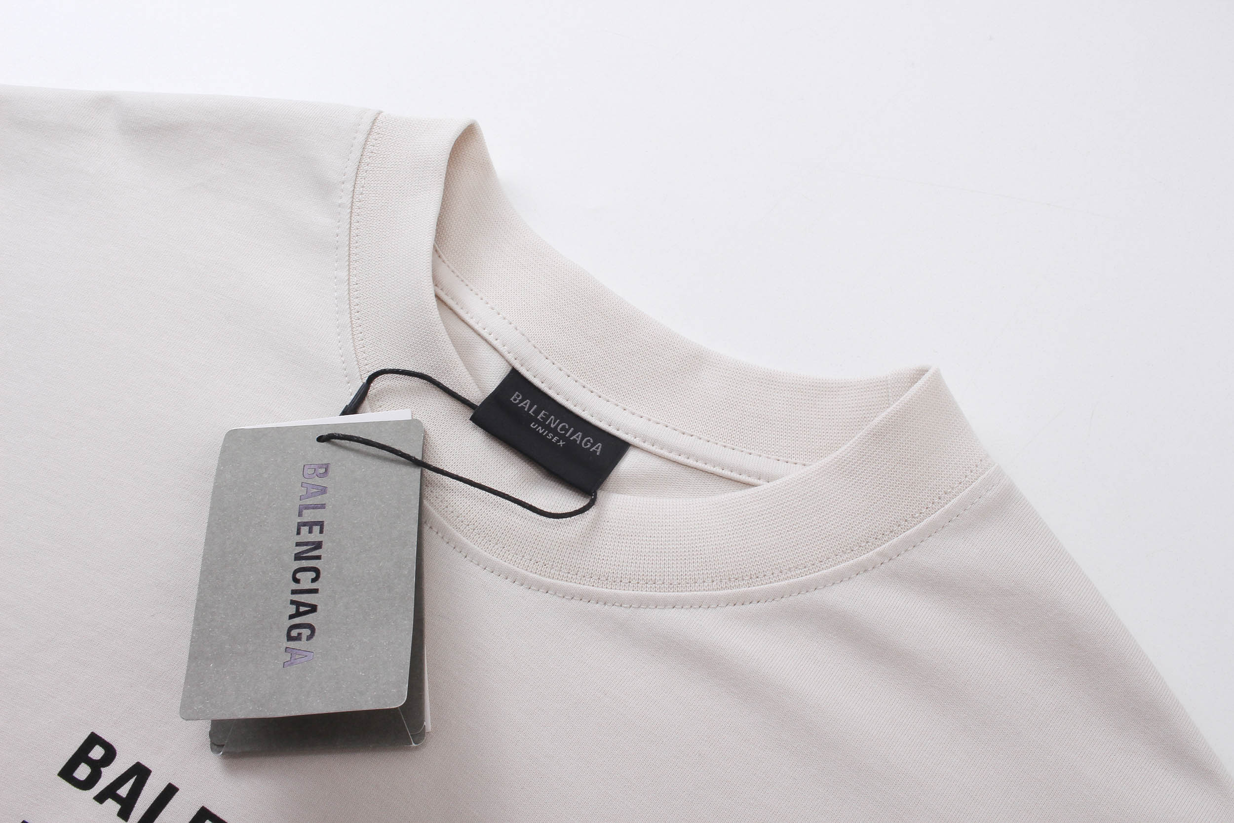 Balenciaga T-Shirt KT2398