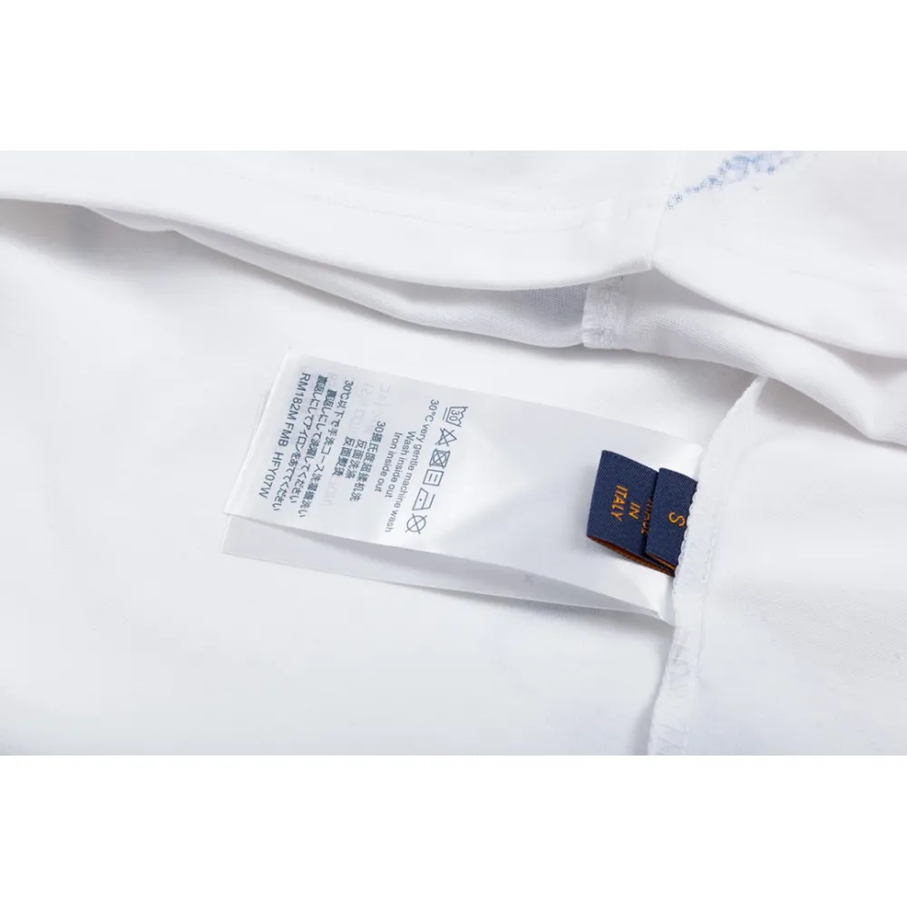 Louis Vuitton T-Shirt 198419