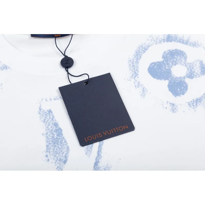 Louis Vuitton T-Shirt 198419