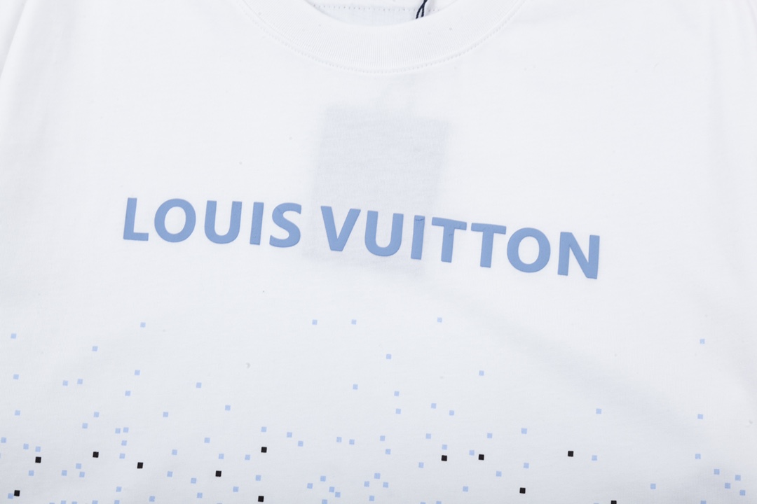 Louis Vuitton T-Shirt 198473