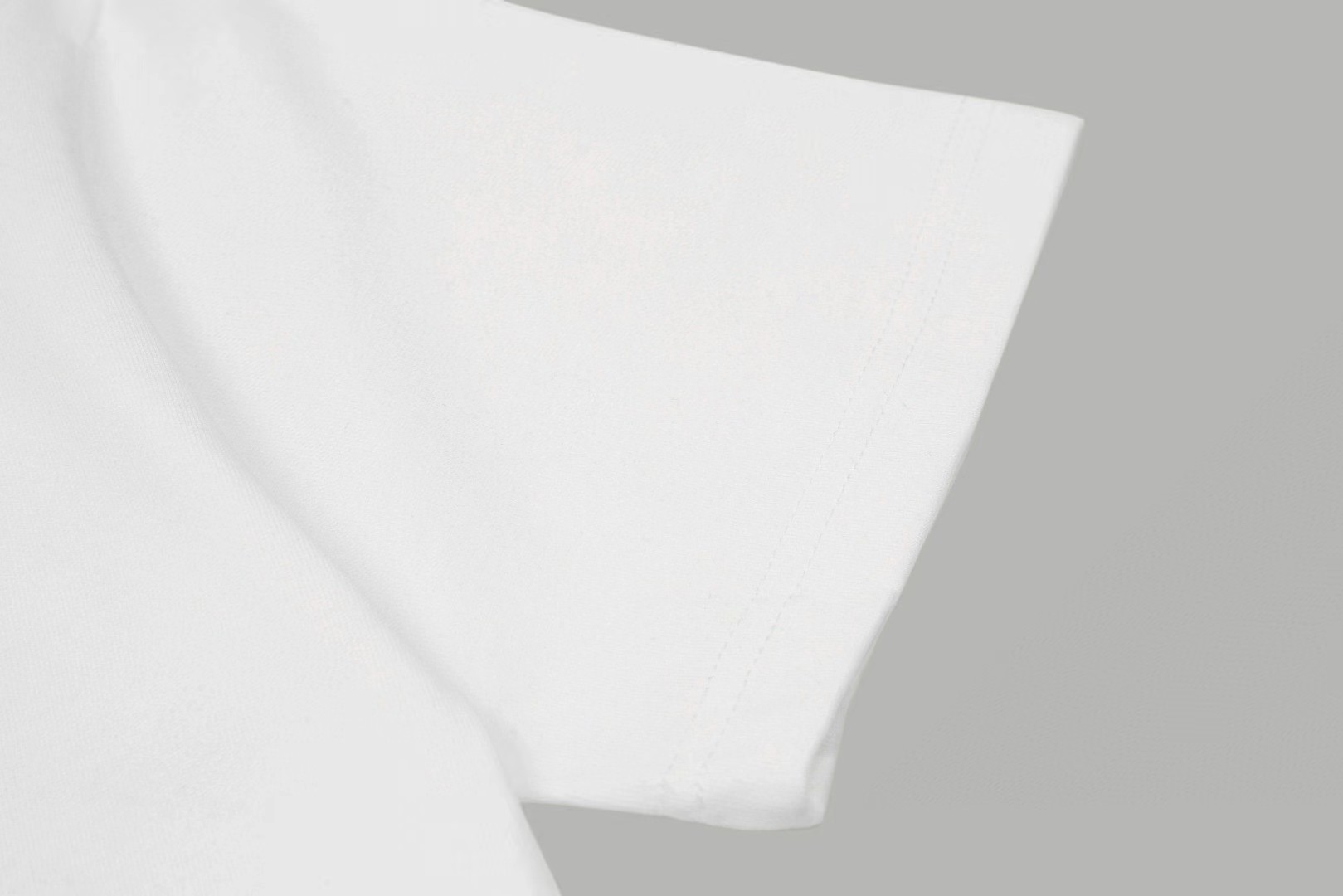 Louis Vuitton T-Shirt 203213