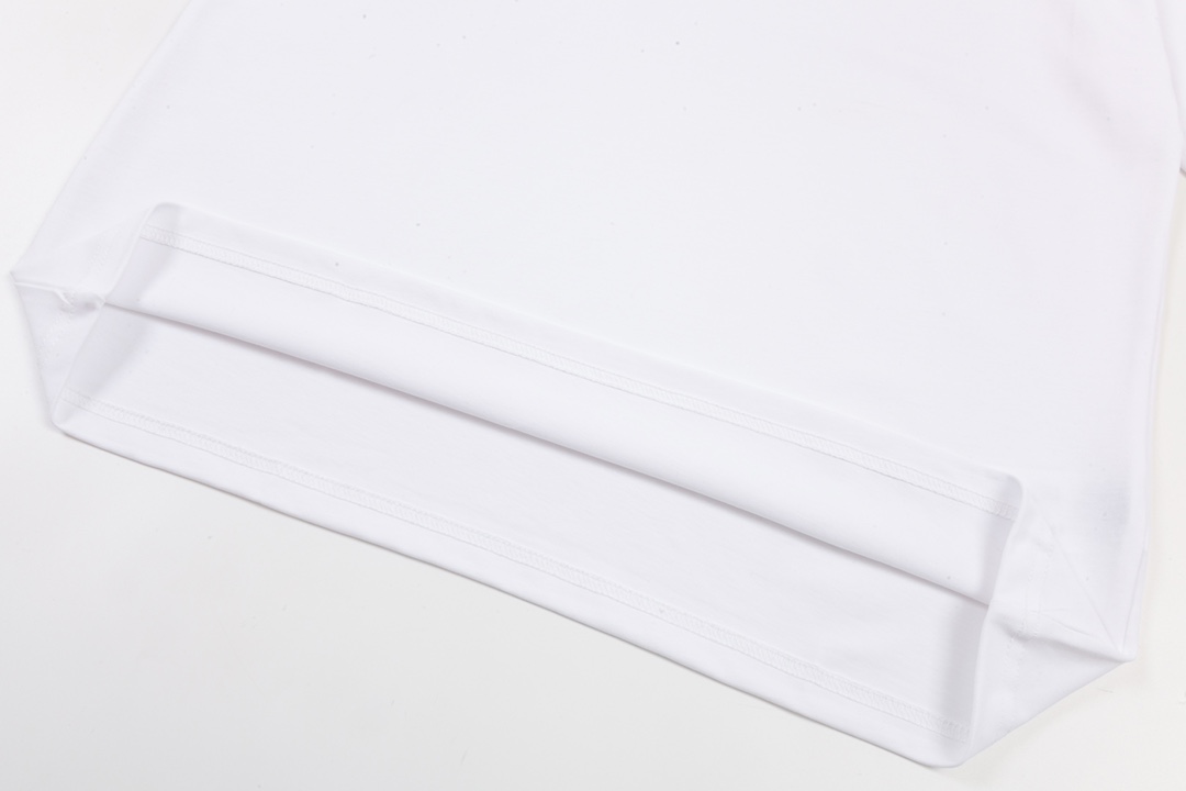 Louis Vuitton T-Shirt 203997