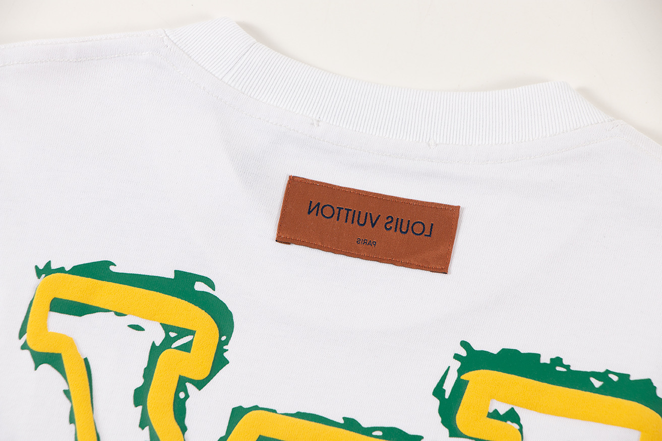 Louis Vuitton T-Shirt 204752