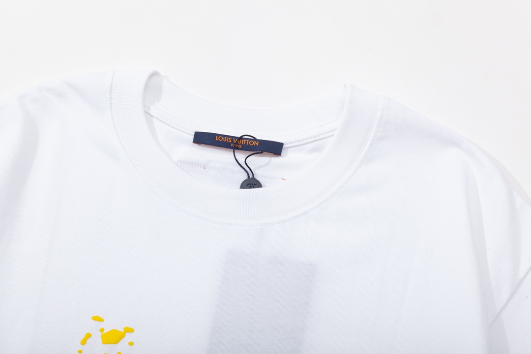 Louis Vuitton T-Shirt 204849