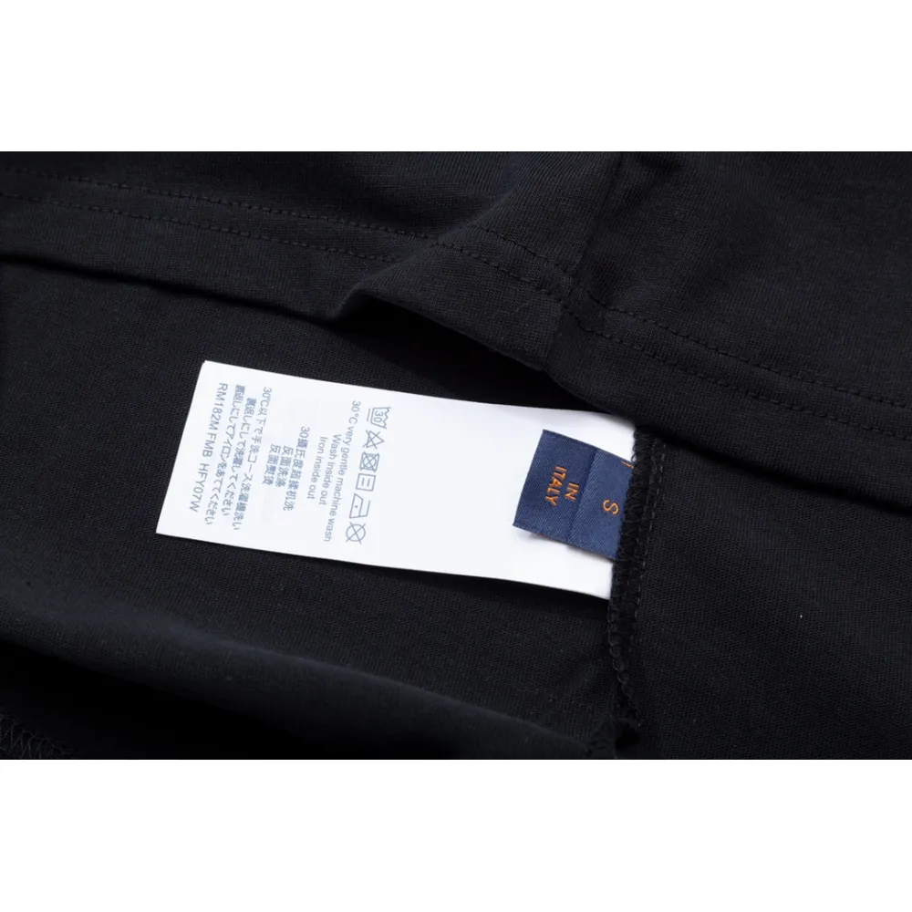 Louis Vuitton T-Shirt 204851