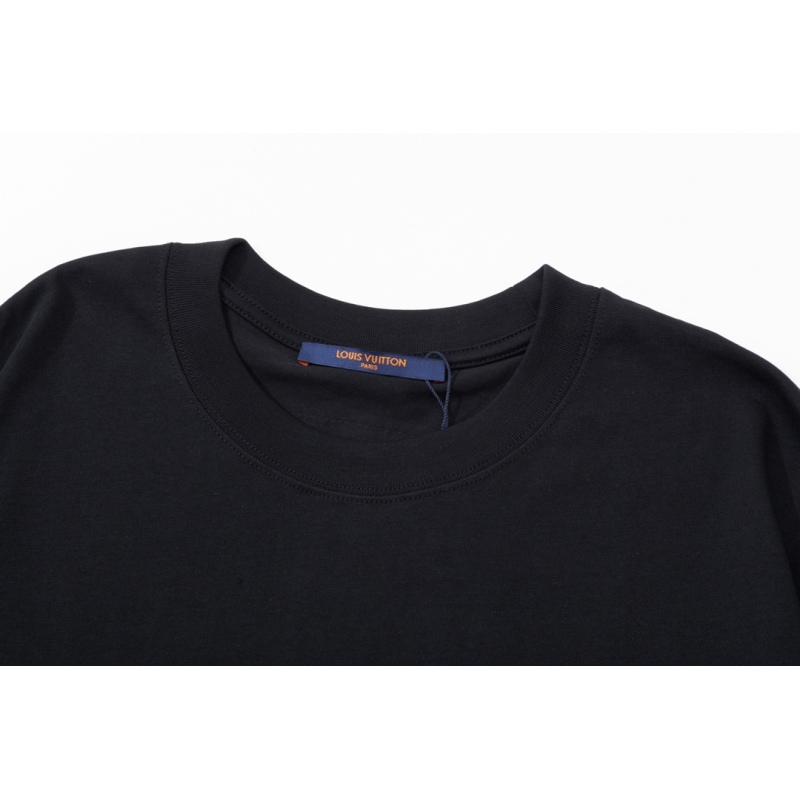 Louis Vuitton T-Shirt 204851