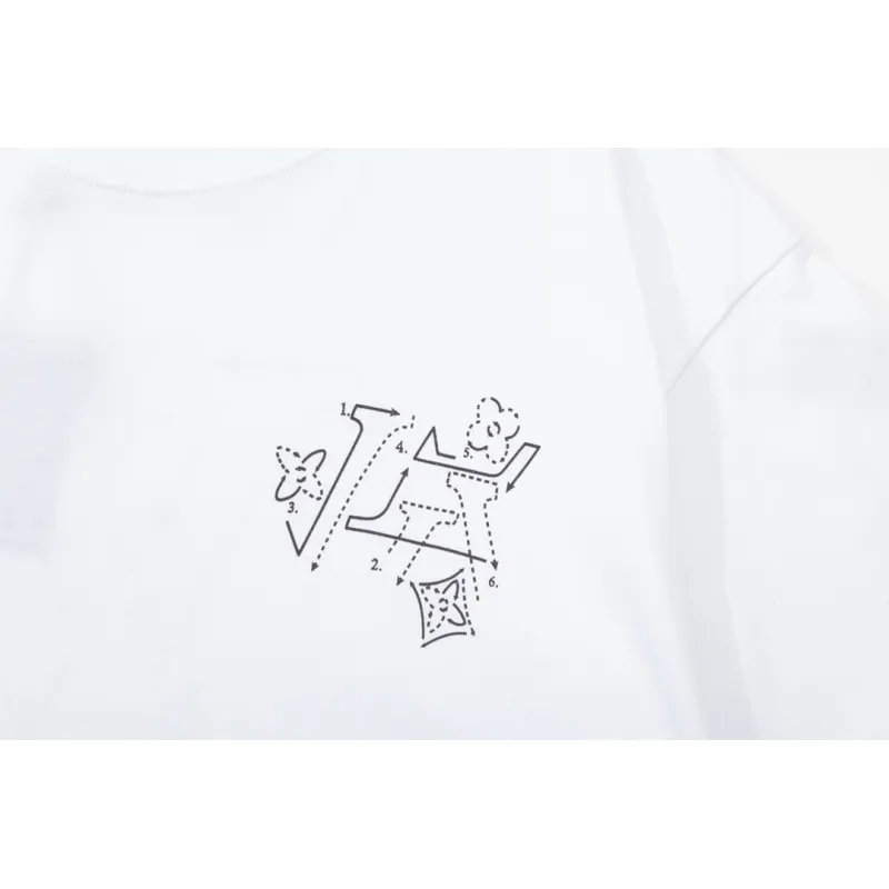 Louis Vuitton T-Shirt 204853