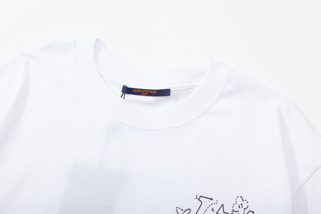 Louis Vuitton T-Shirt 204853
