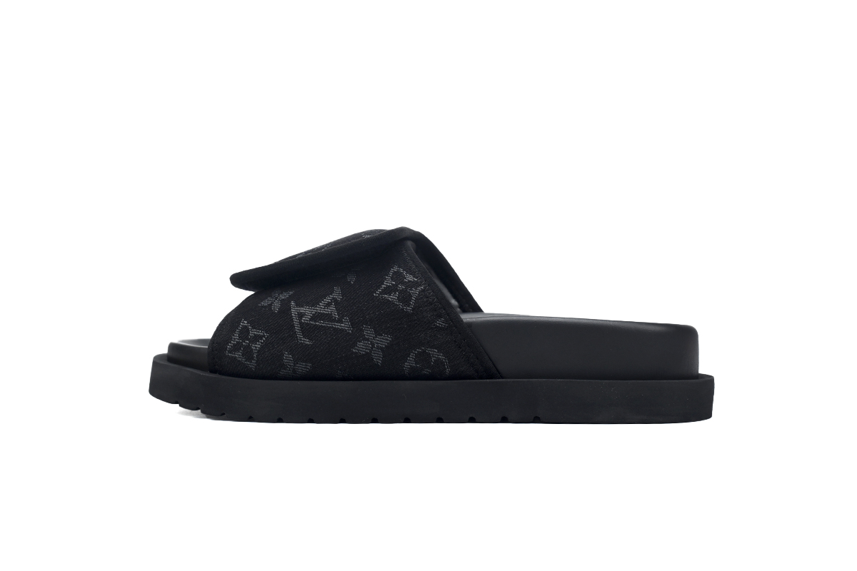 LOUIS VUITTON Miami black denim