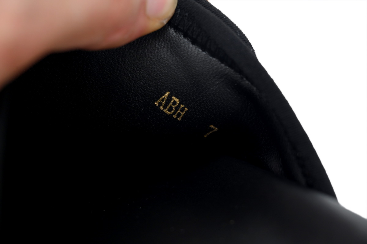 LOUIS VUITTON Miami Black and gray pattern