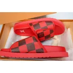 LOUIS VUITTON Miami red pattern