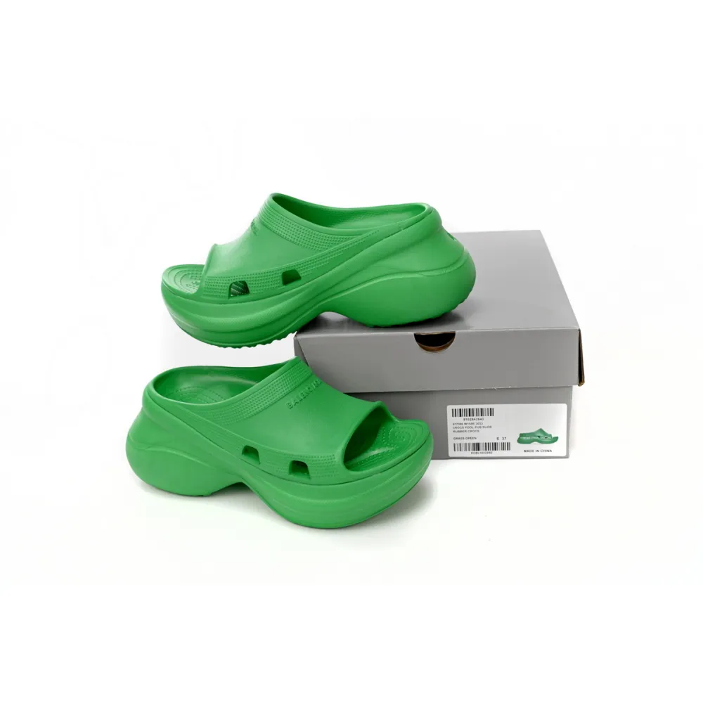 balenciaga pool crocs green 677386 w1s8e 3033