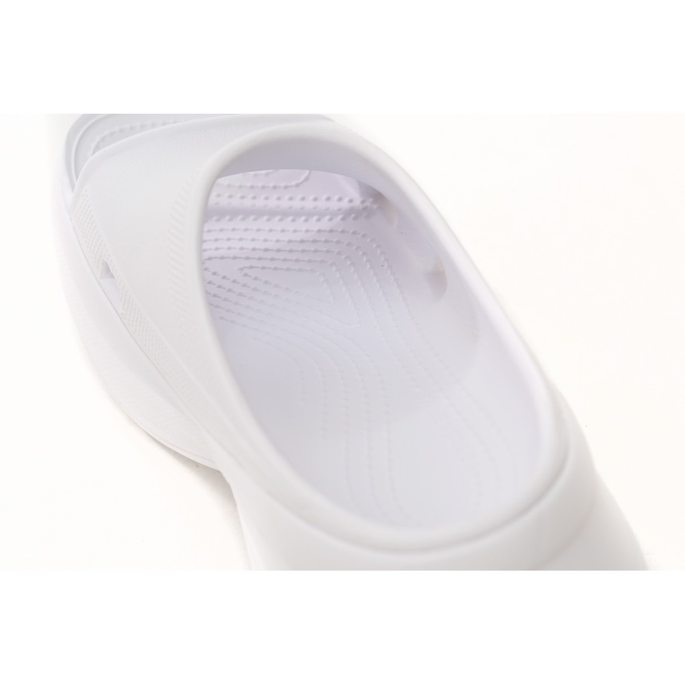 BALENCIAGA Pool Crocs White 677389 W1S8E 9000
