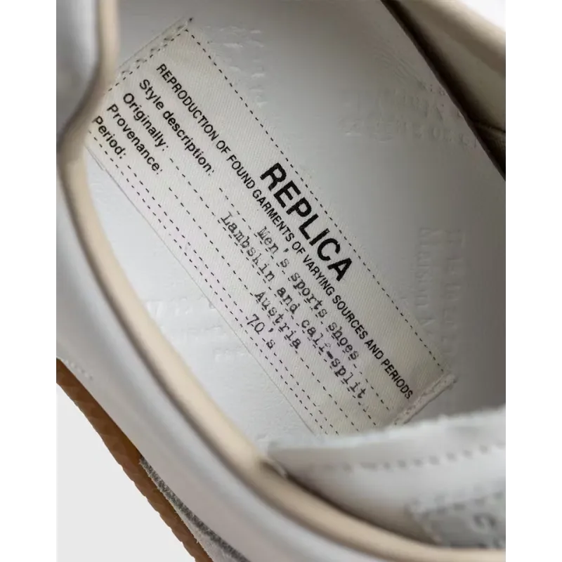 Maison Margiela Maison Margiela Replica Lace-Up Sneakers S57WS0240P1892