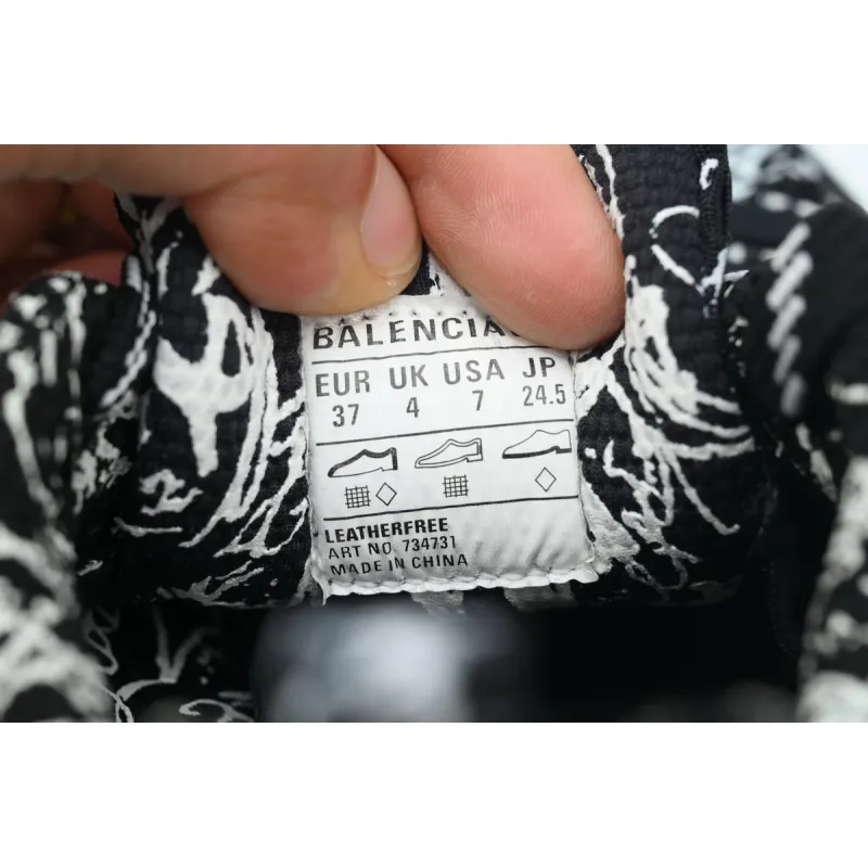 Balenciaga 3XL Sneaker Luminous Black Graffiti 734731 W3XDC 0236