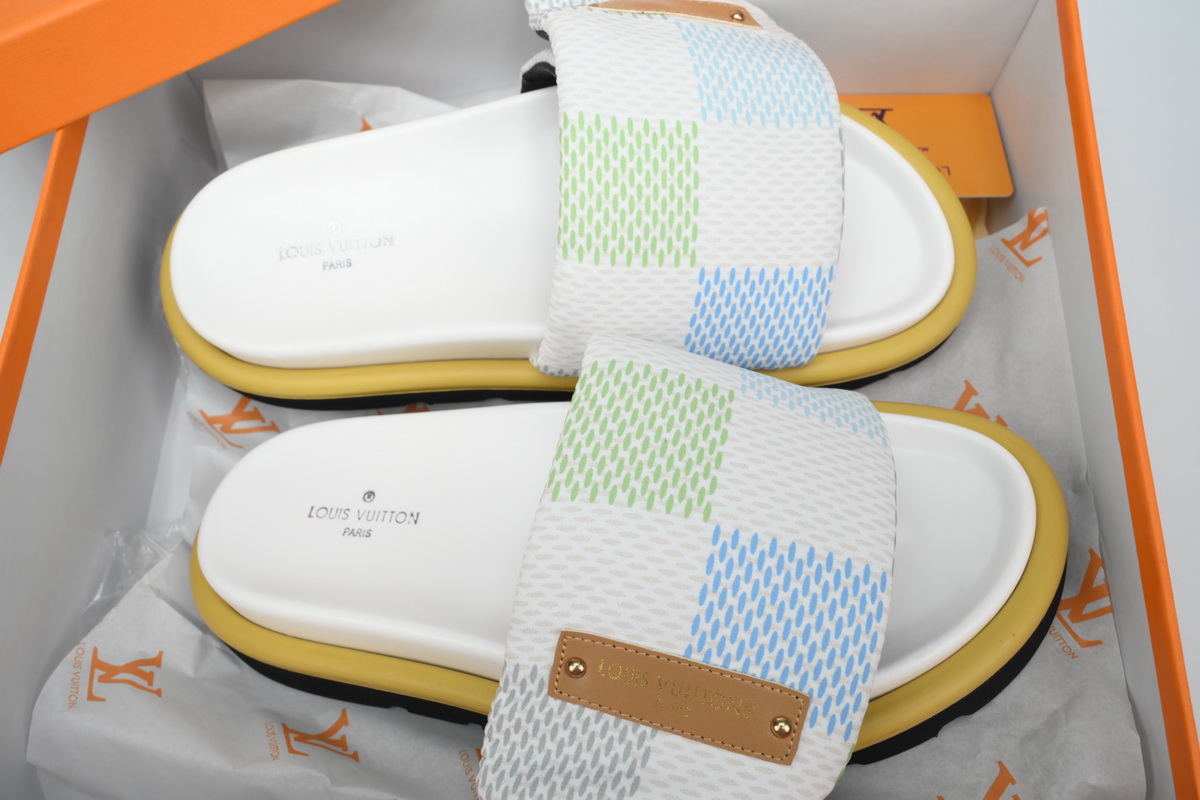 Louis Vuitton White Grid Pool Pillow Comfort Flat Slides