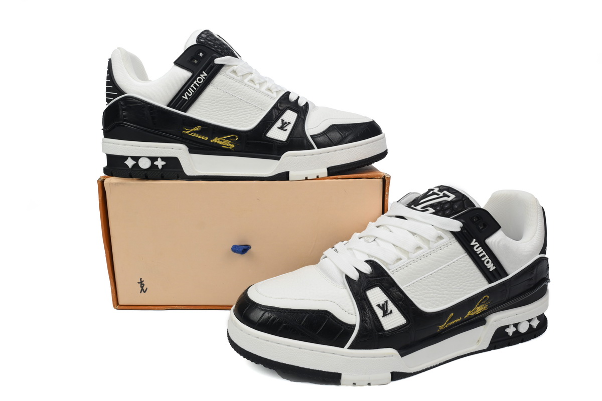 Louis Vuitton Trainer Sneaker Alligator Leather Tongue White Black
