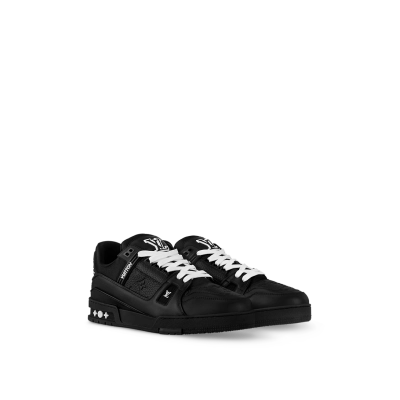 Louis Vuitton Trainer Sneaker Black 1AARF0 02