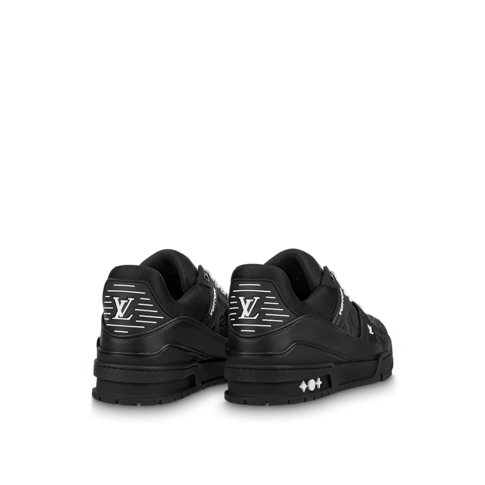 Louis Vuitton Trainer Sneaker Black 1AARF0