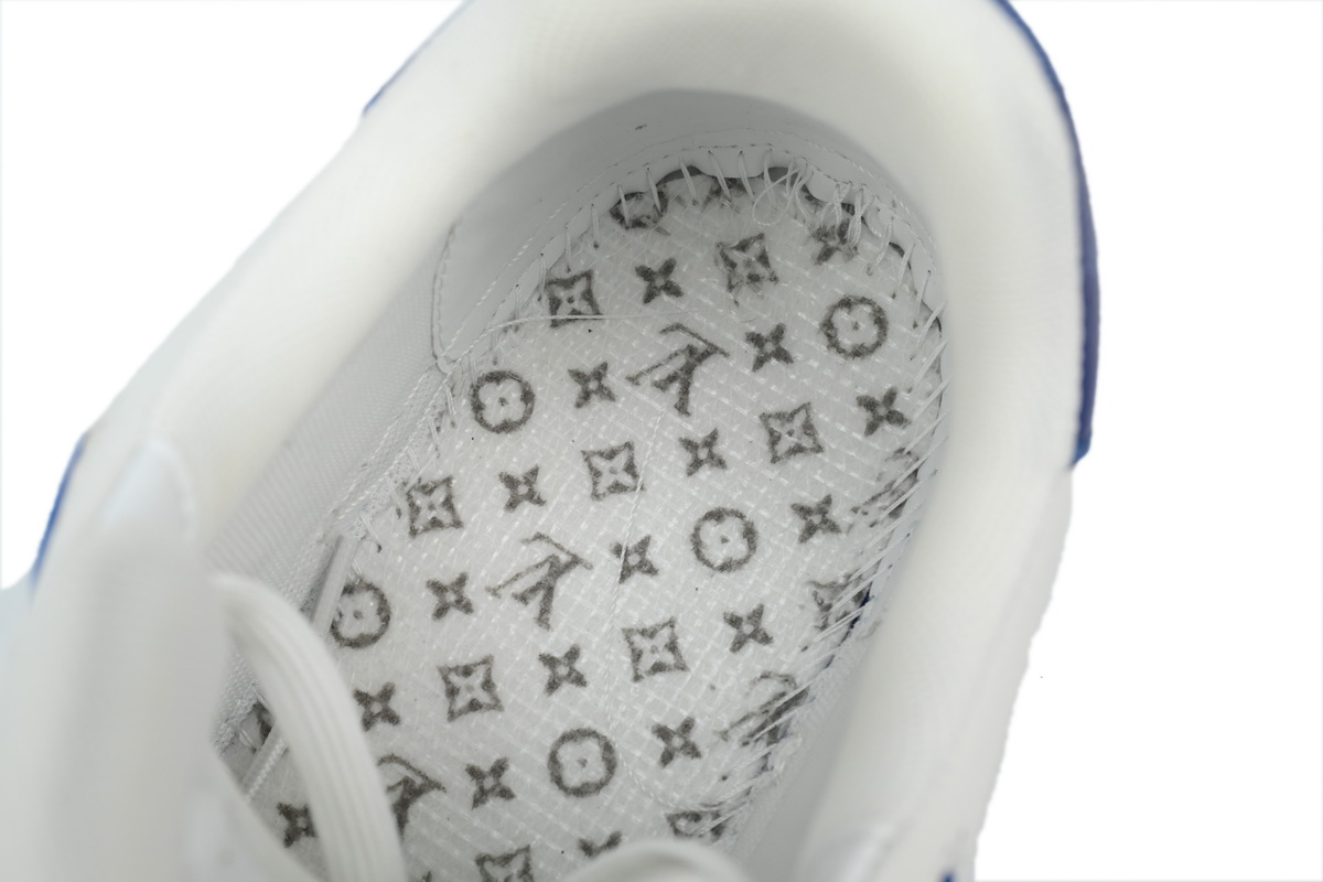 Louis Vuitton Trainer Sneaker Golf White Blue