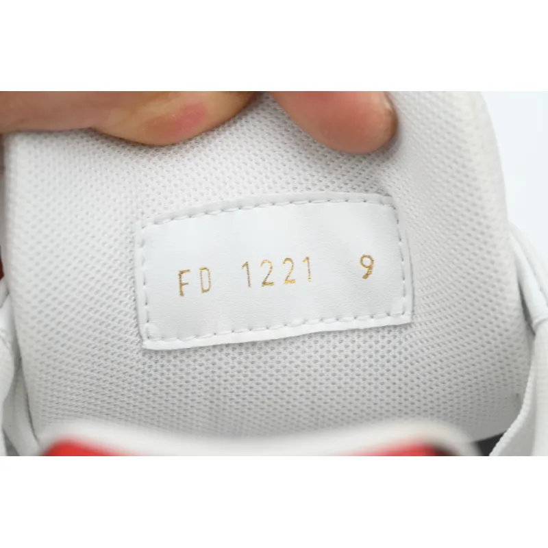 Louis Vuitton Trainer Sneaker Golf White Red