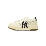 Giày MLB Chunky Liner Low New York Yankees 'Ivory' 3ASXGA12N-50IVS