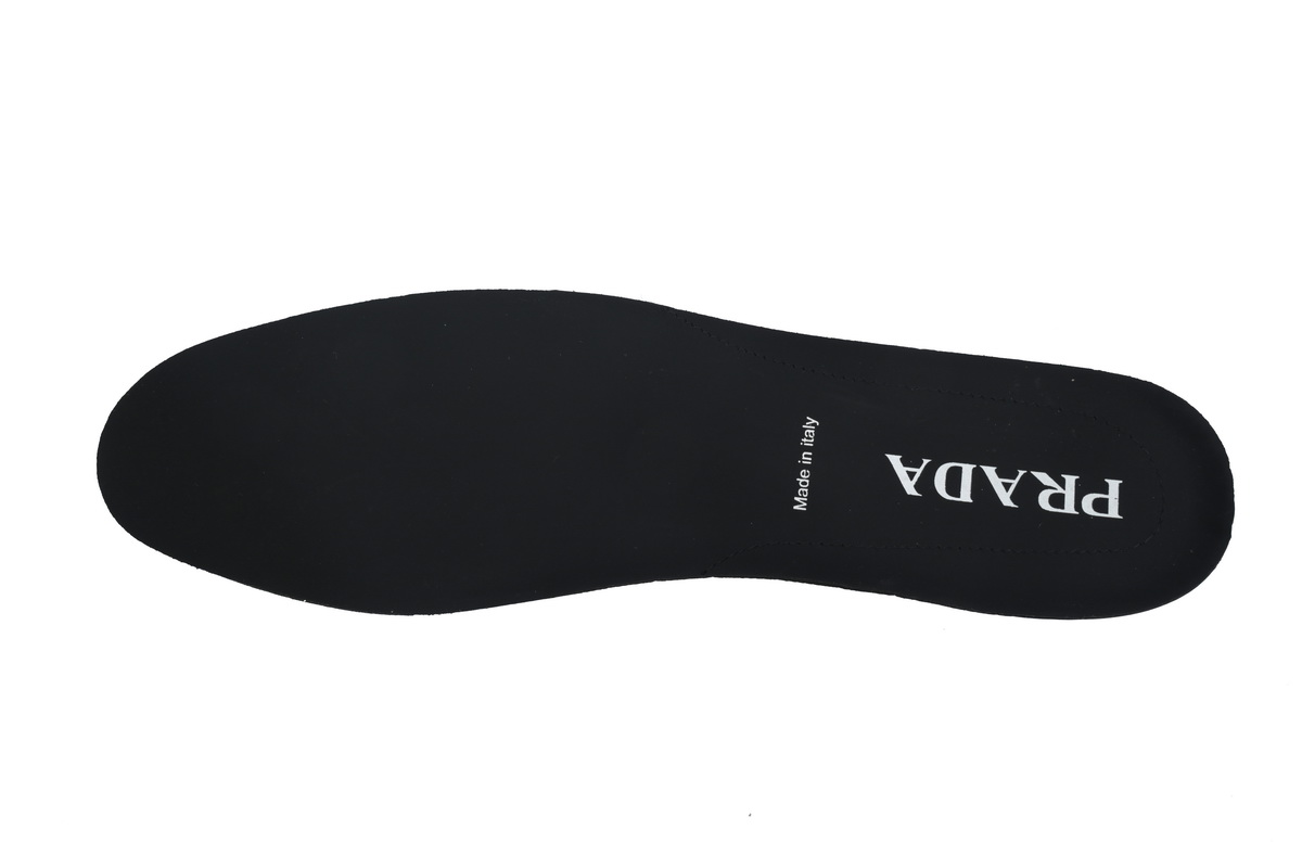 Prada America's Cup Black Red