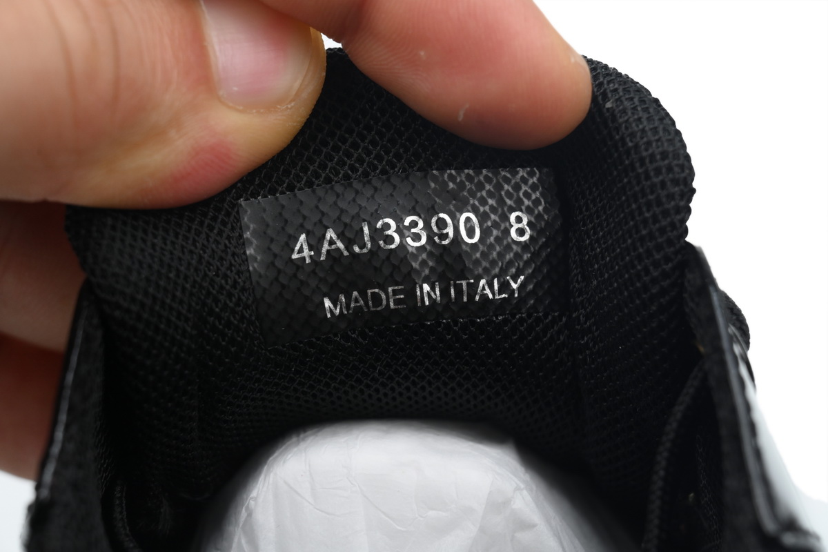 Prada America's Cup Black Red