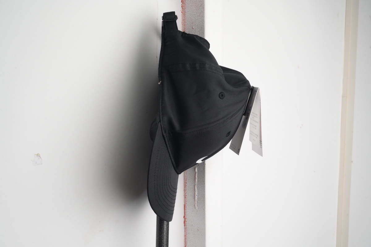 [Add One] Nike Swoosh Peaked Cap Black CK0708