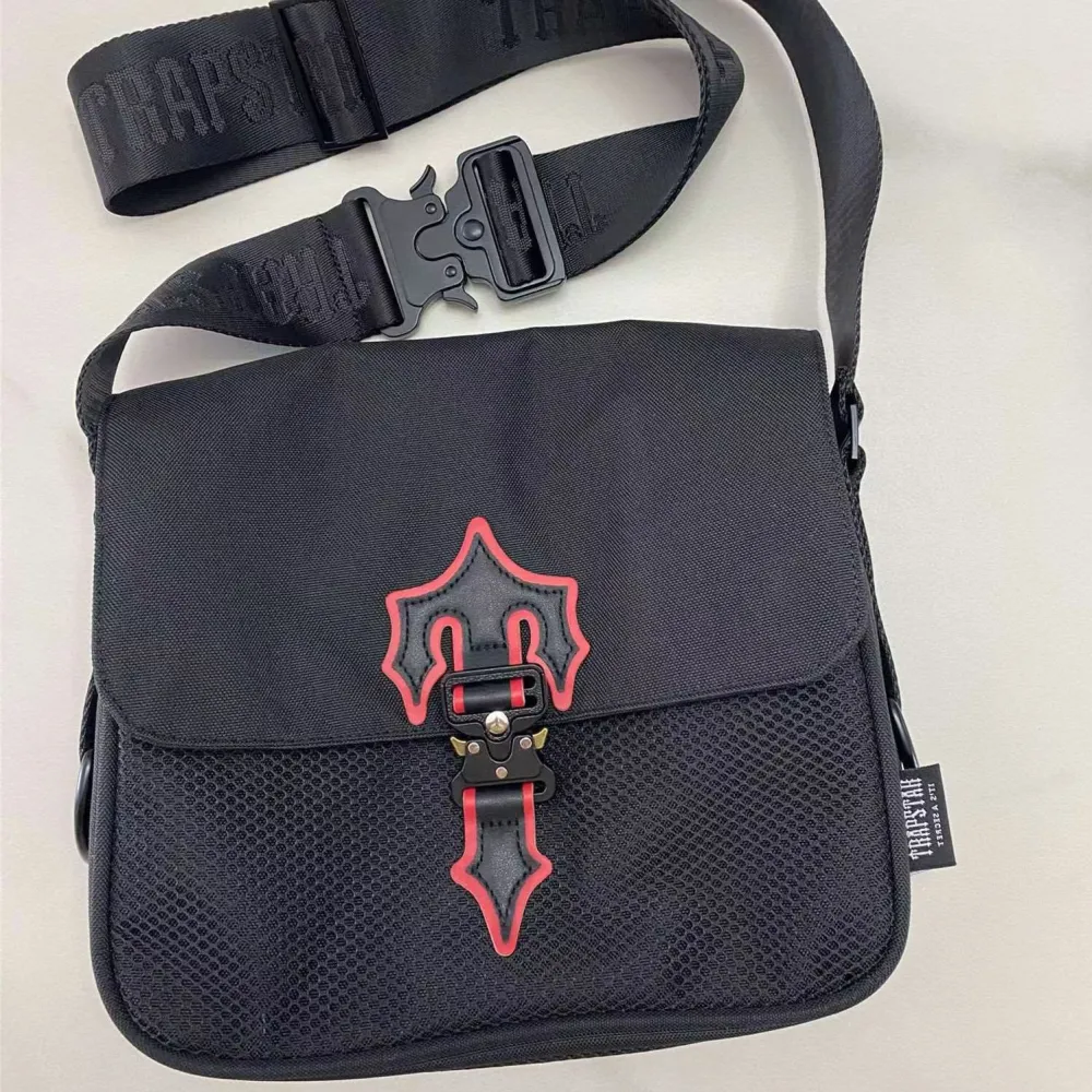 trapstar lrongate t crossbody bag yz240701