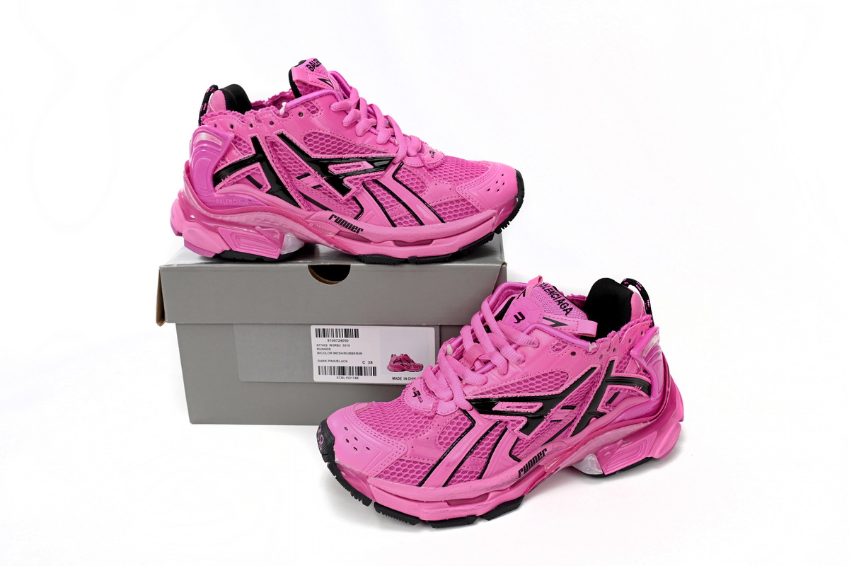 Balenciaga Runner Black Pink 677402 W3RB2 5510