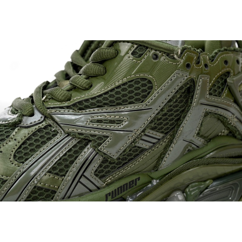 Balenciaga Runner Army Green 677402 W1RN3 2025