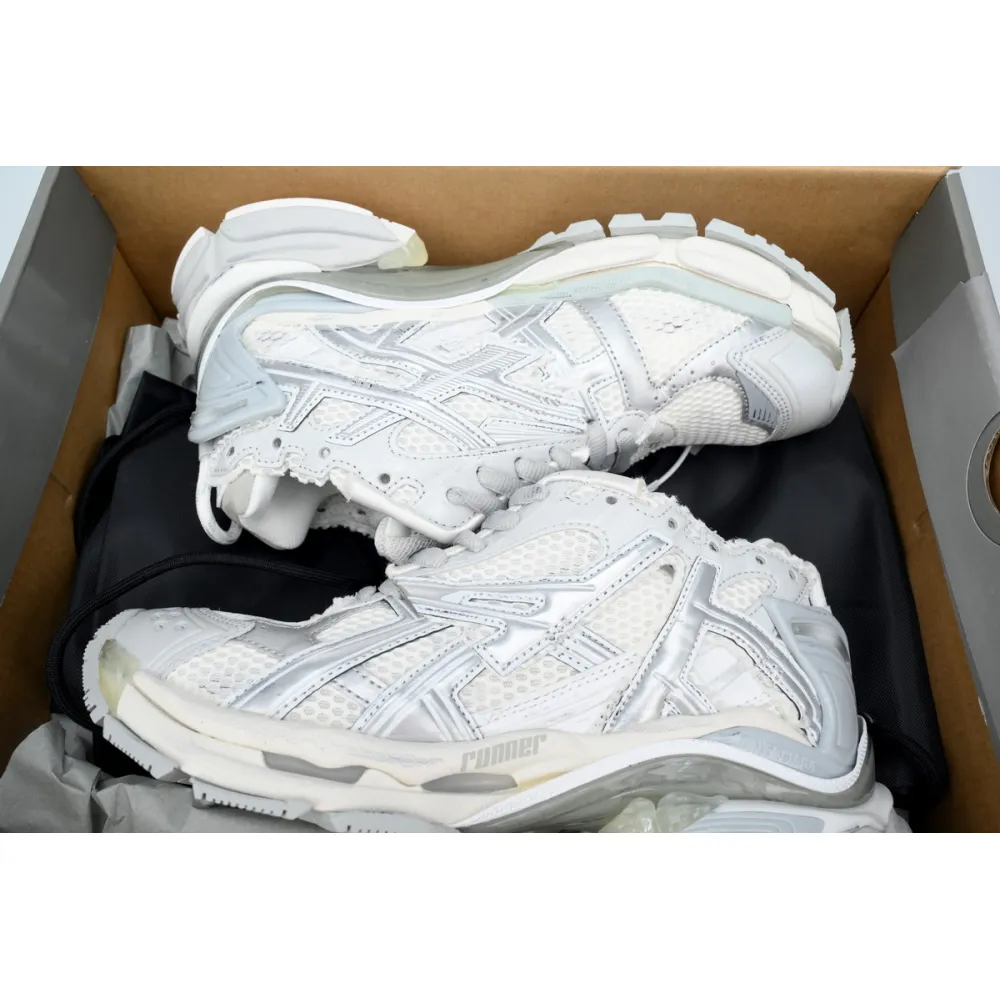 Ba*len*cia*ga runner beige light blue 677402 w3rb2 8100