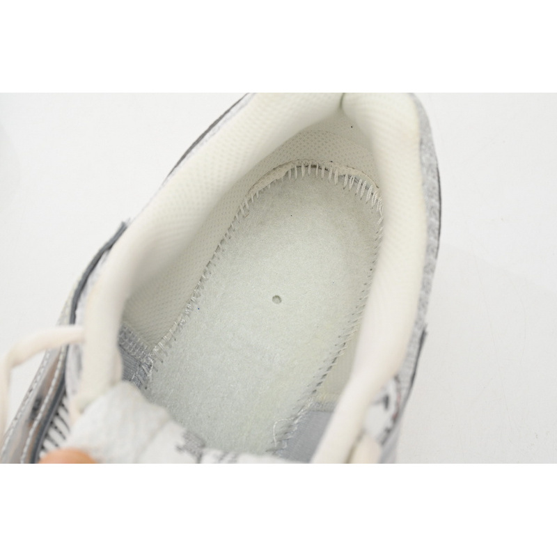 Nike Zoom Vomero 5 Photon Dust Metallic Silver FD0884-025