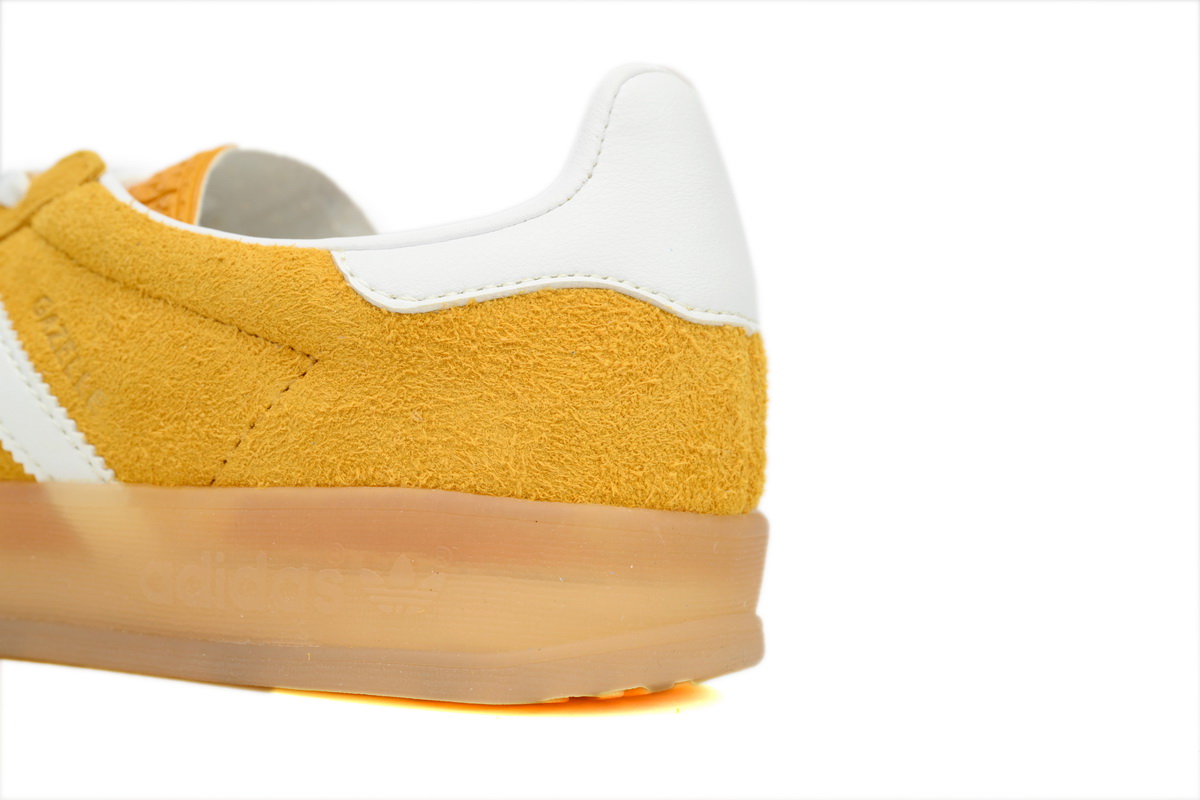 Adidas Gazelle Indoor Orange Peel White  HQ8716