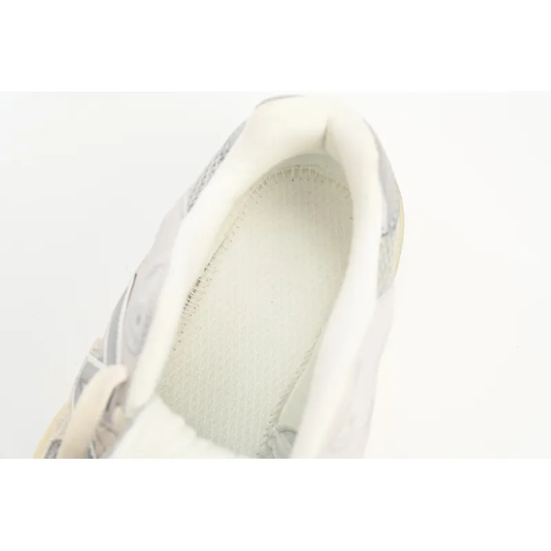 New Balance 9060 Lunar New Year Timberwolf Grey U9060LNY