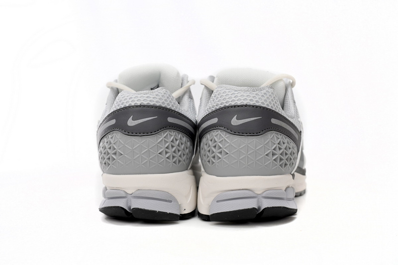 Nike Air Zoom Vomero 5 Pure Platinum Summit White FD9919-001
