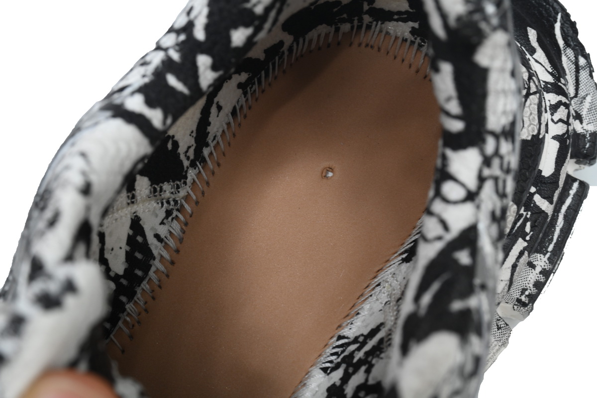 Balenciaga 3XL Sneaker Black and White 734734 W2RG3 9010