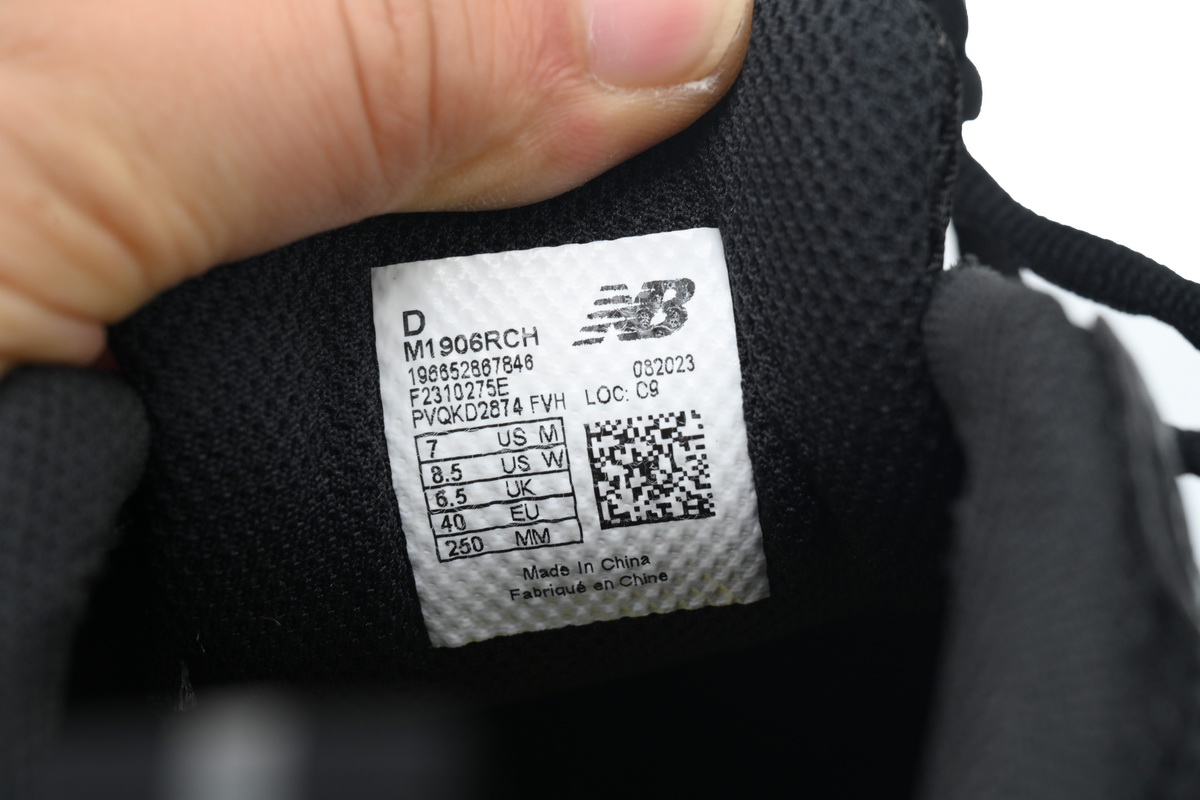 New Balance 1906R Black Grey M1906RCH