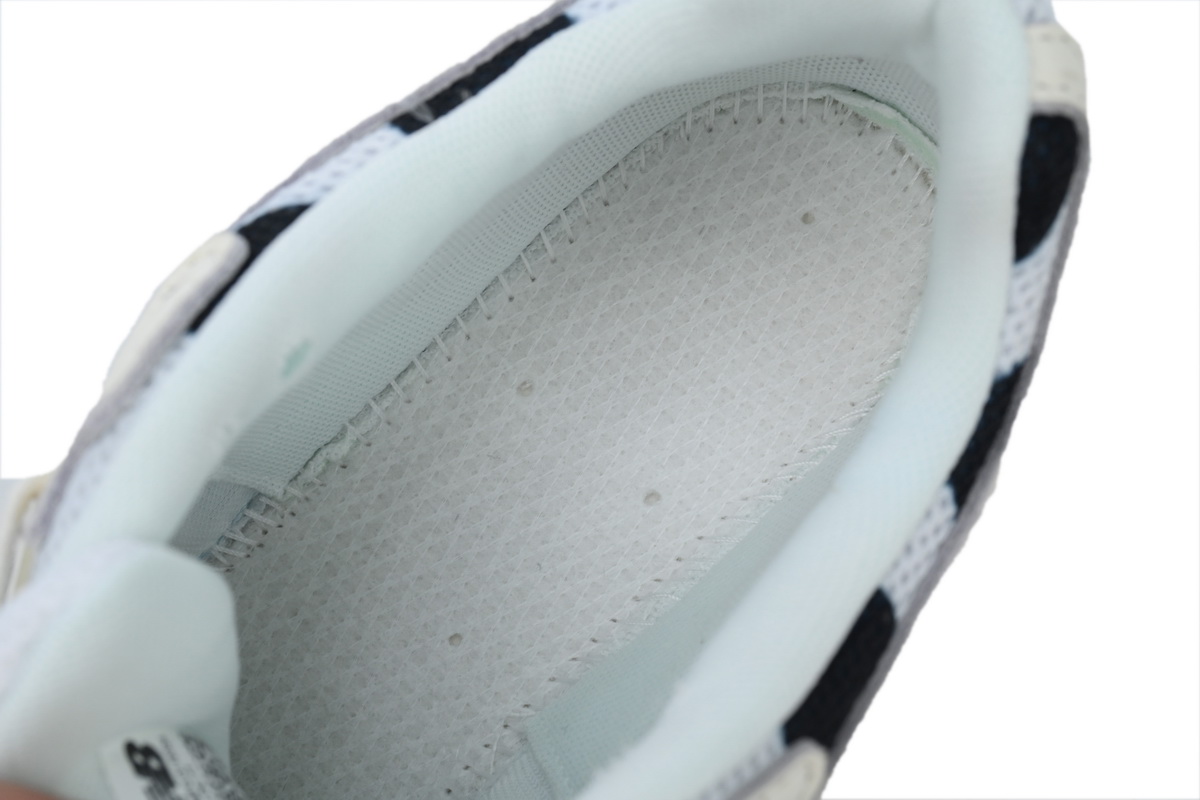 New Balance 1906R Polka Dot Pack - Sea Salt M1906RPC