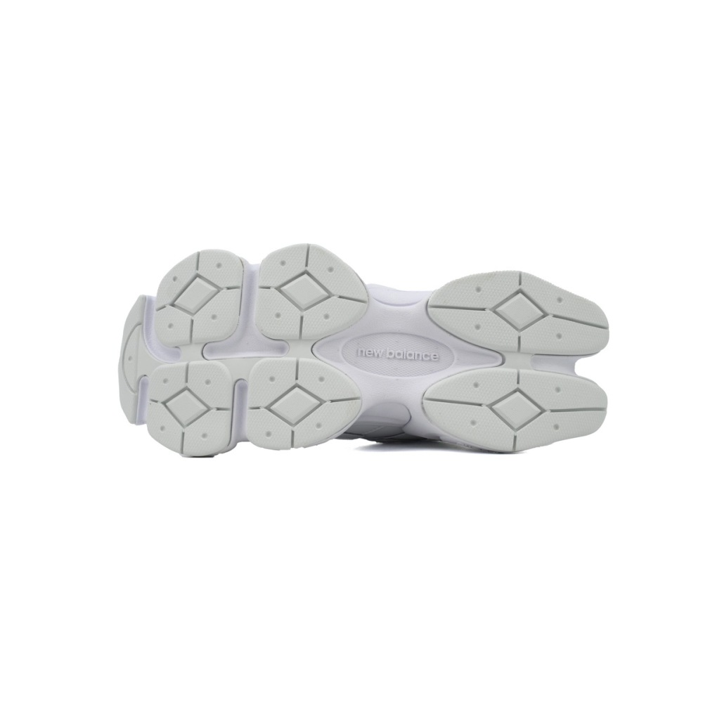 New Balance 9060 Triple White U9060NRJ