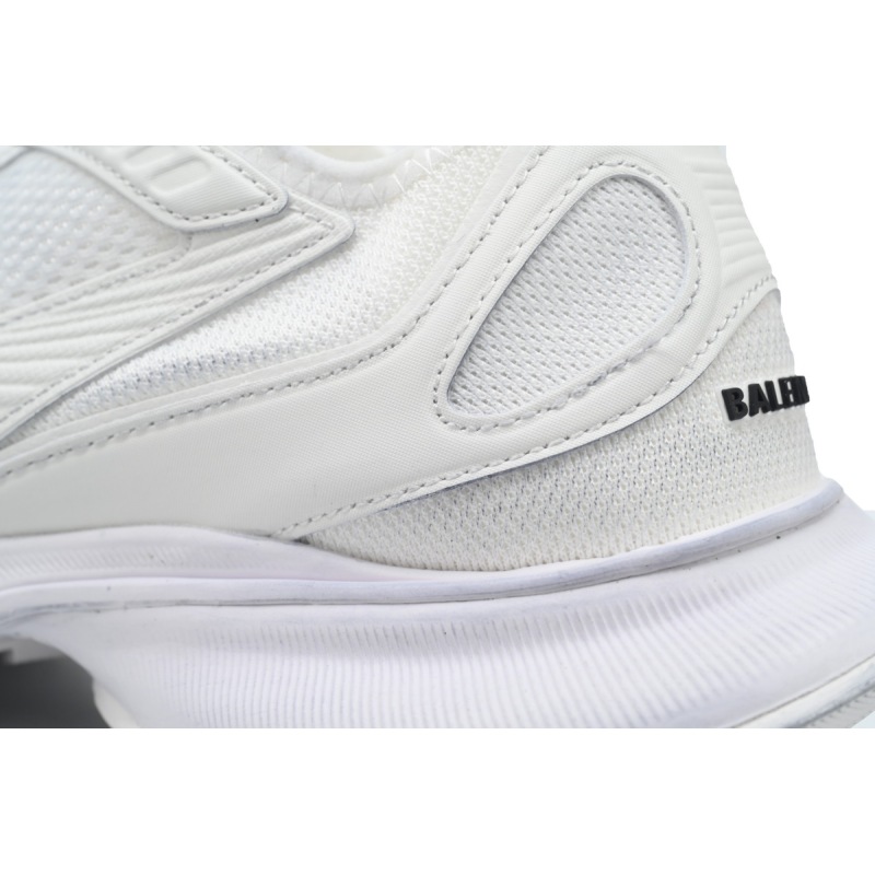 Balenciaga Circutt Sneaker Worn Out White 793944 WFLGY 0120